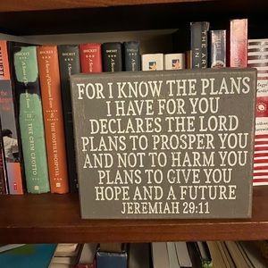 NWT Gray Christian Jeremiah 29:11 Scripture tabletop home decor sign
